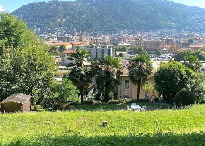 Deluxe Floor In Marina *