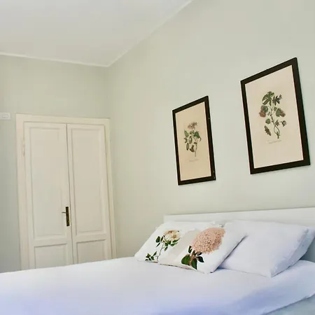 Deluxe Floor In Marina *