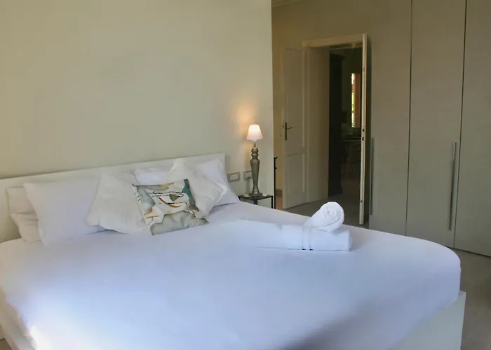 Deluxe Floor In Marina 科莫