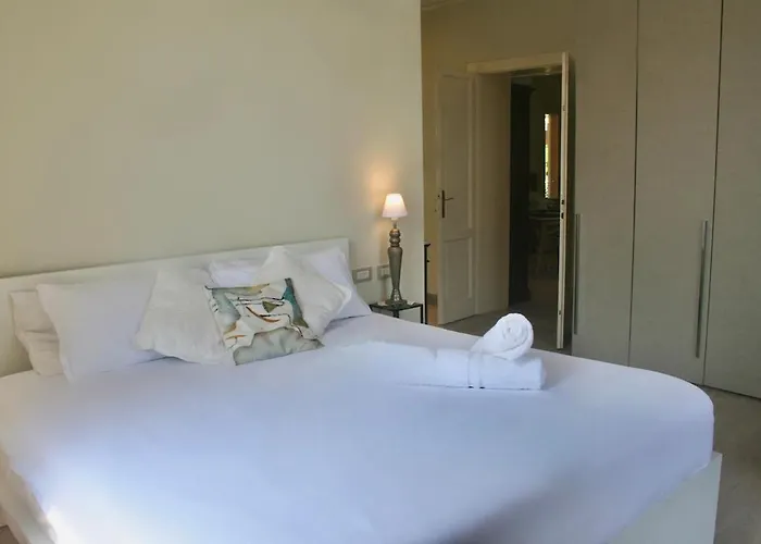 Διαμέρισμα Deluxe Floor In Marina
